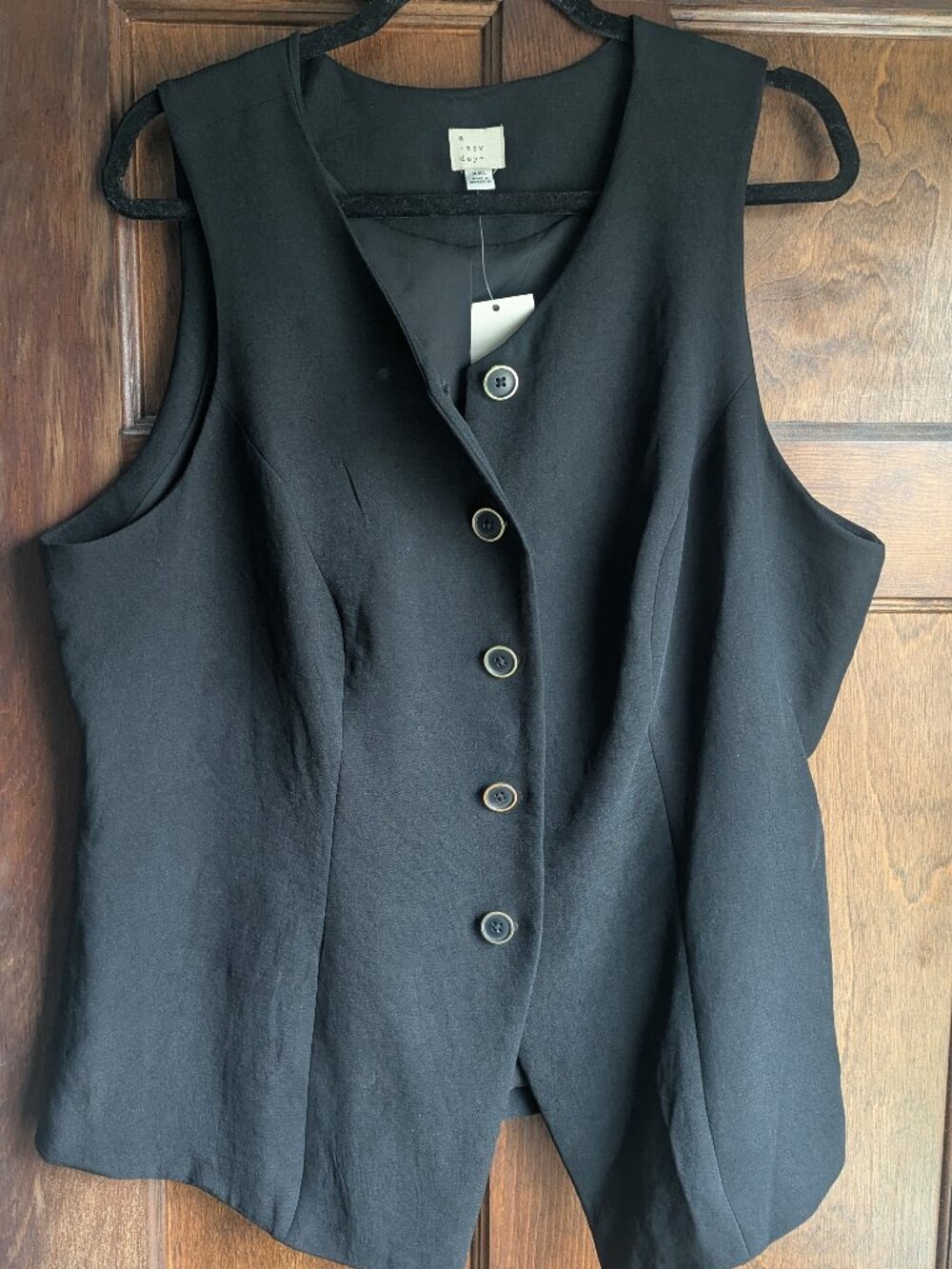 A New Day Sleeveless Vest Top Black with Gold Buttons XXL